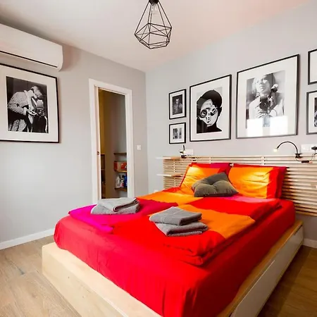 Apartamento Armas 44 - Apartamento De 2 Dormitorios, Moderno Y Céntrico, Sin Ascensor Y Con Posibilidad De Garaje Zaragoza
