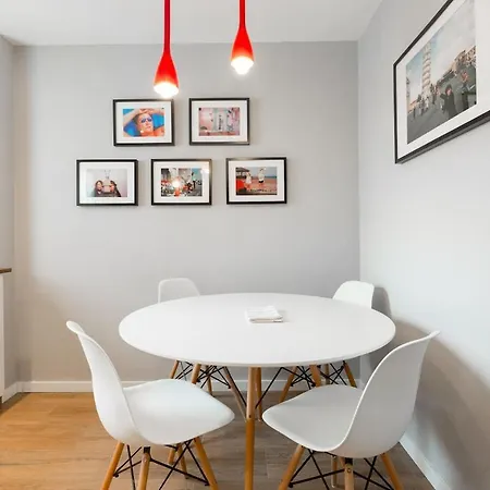 Armas 44 - Apartamento De 2 Dormitorios, Moderno Y Céntrico, Sin Ascensor Y Con Posibilidad De Garaje Apartamento Zaragoza