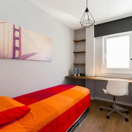 Armas 44 - Apartamento De 2 Dormitorios, Moderno Y Centrico, Sin Ascensor Y Con Posibilidad De Garaje *